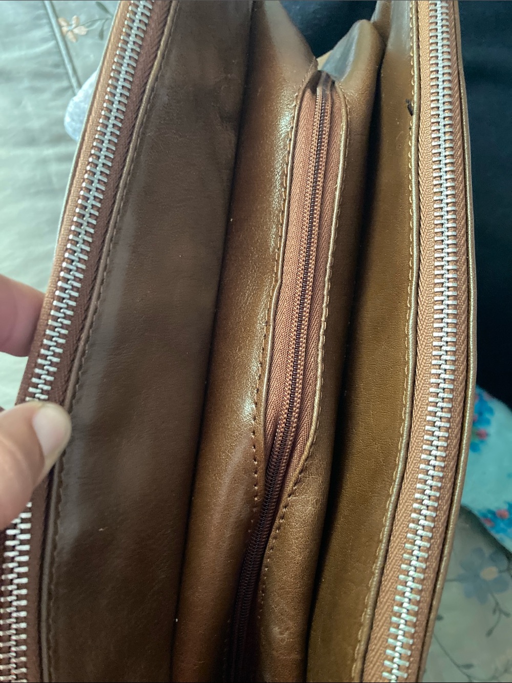 Brown Leather Satchel Handbag - Elegant Everyday Carry - Picture 10 of 15